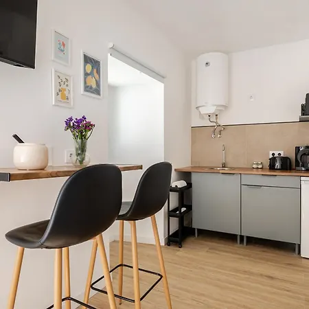 Dom wakacyjny Tiny House With Sunset Over The Ocean