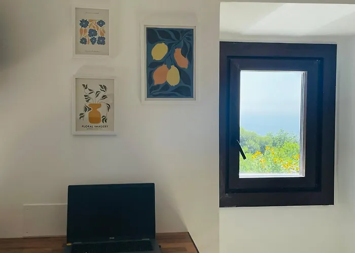 Σπίτι διακοπών Tiny House With Sunset Over The Ocean Oia